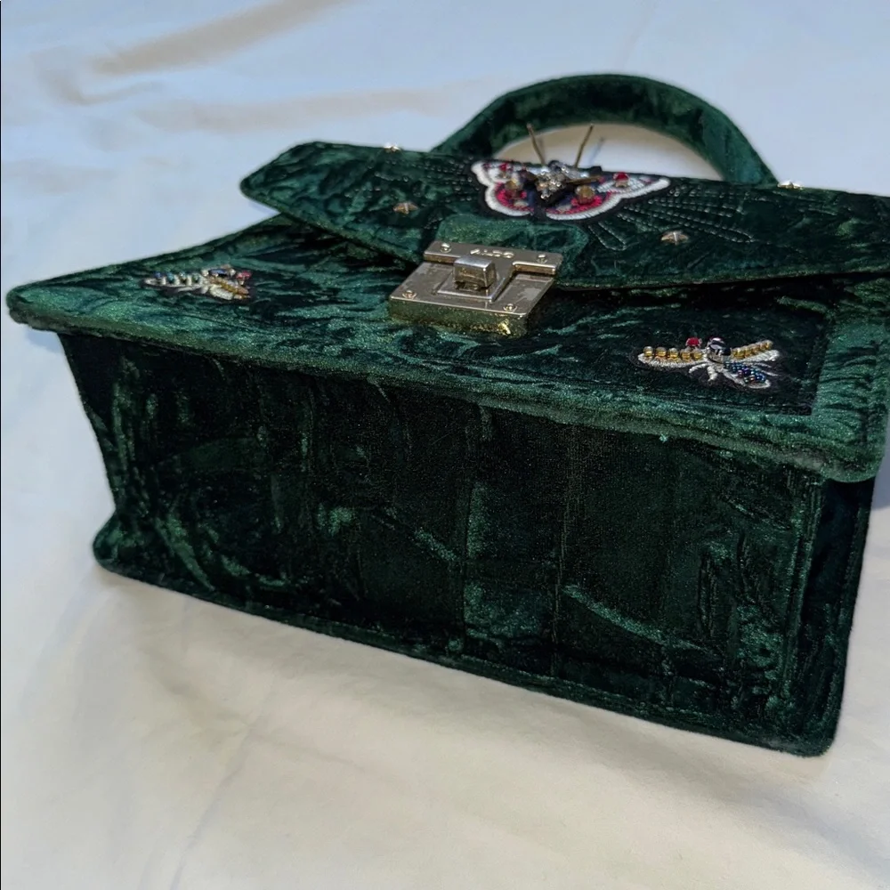 Aldo Embroidered Green Velvet woman’s Handbag - Picture 2 of 10